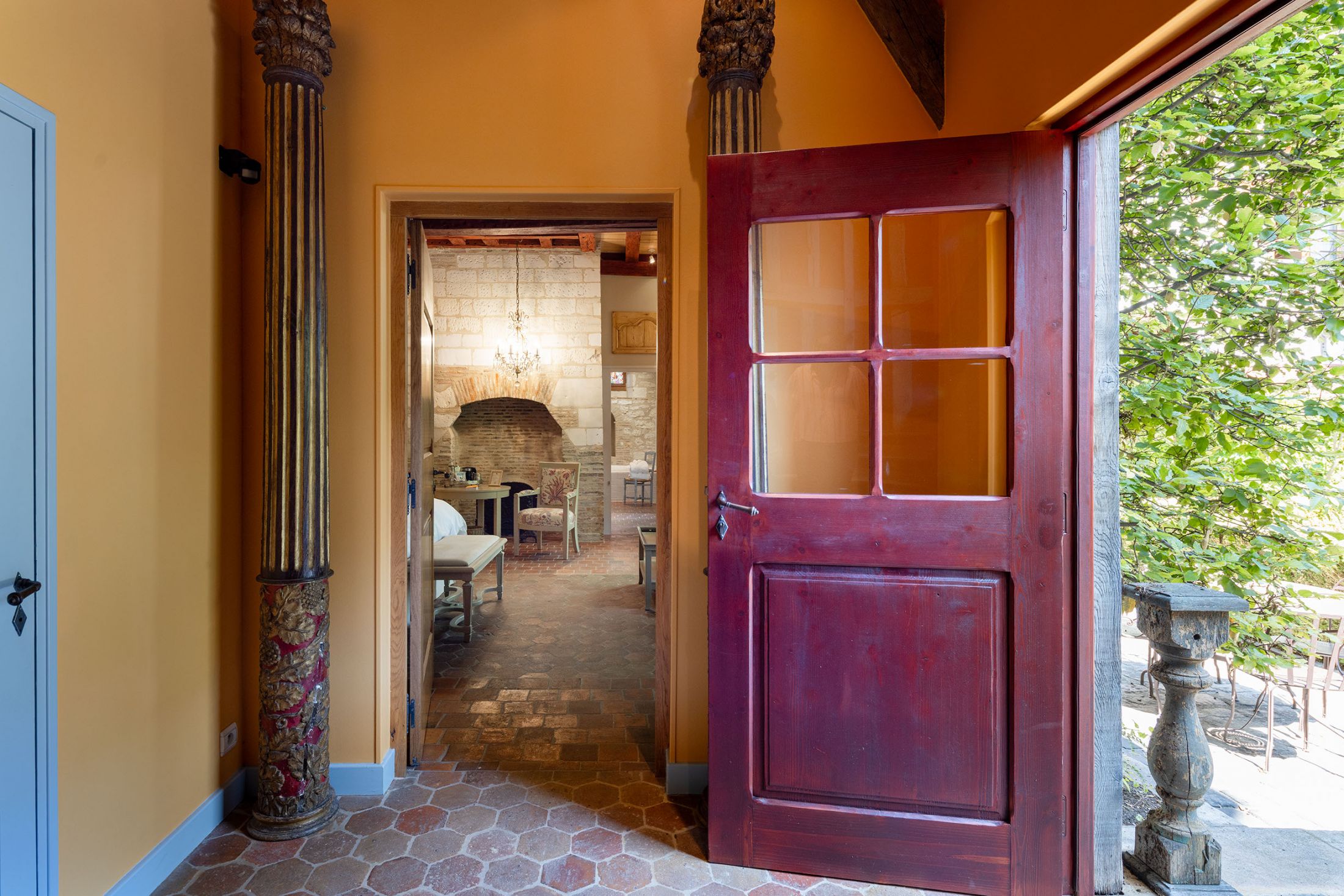 suite signature chevaliers vue d'ensemble chambre 